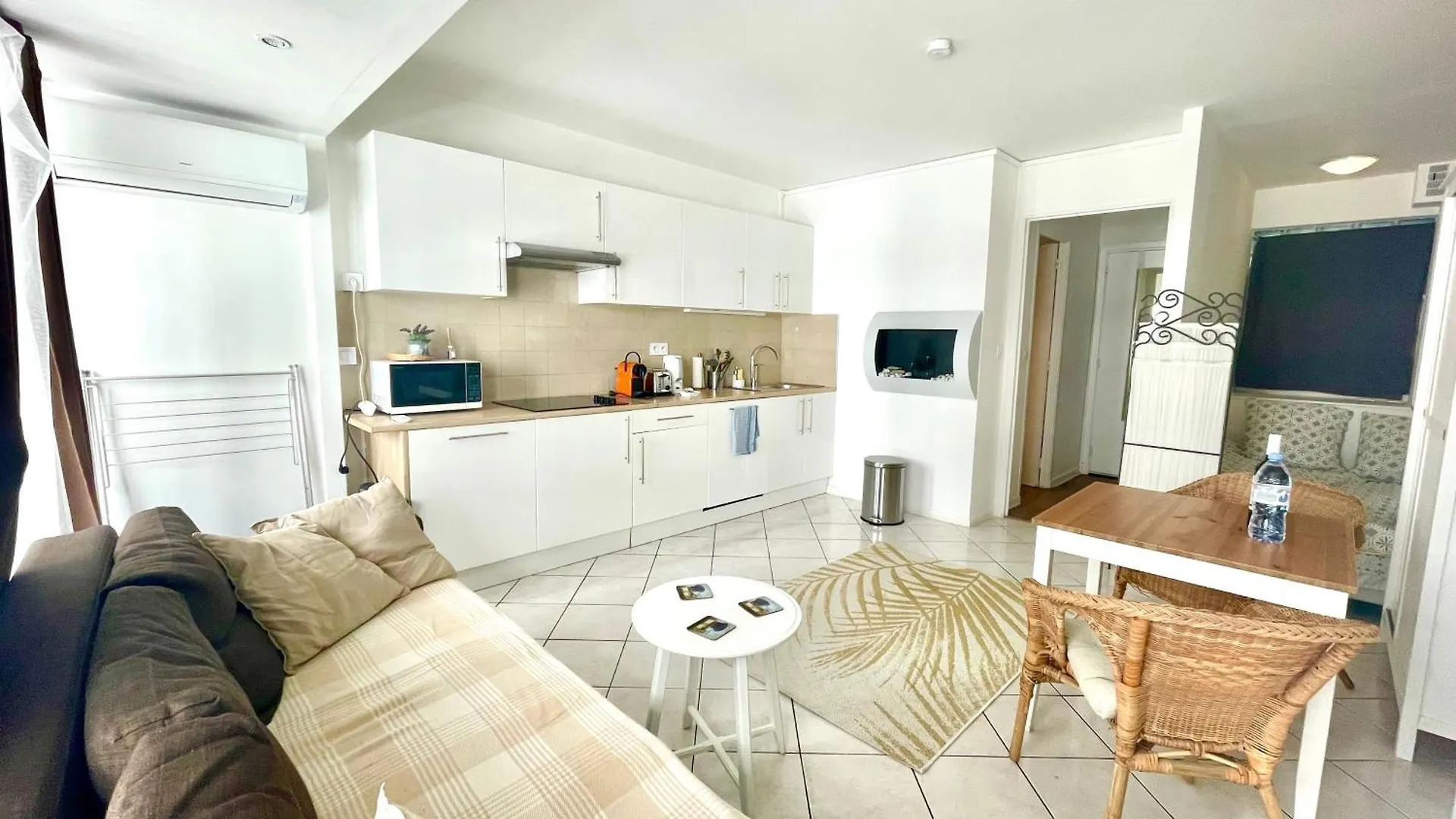 Apartment Super Studio In The Heart Of Nice!